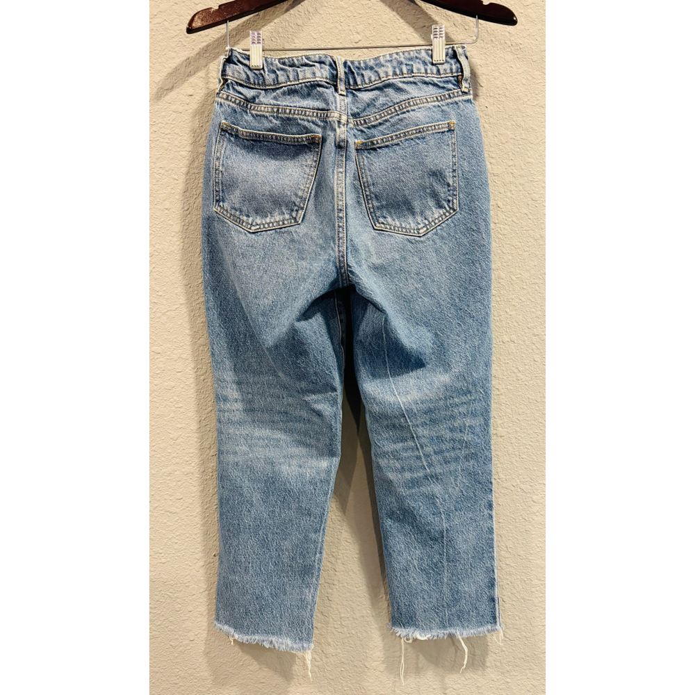 Pacsun Women's Raw Hem Mom Jeans, Light Blue, Size 26 - Picture 3 of 8